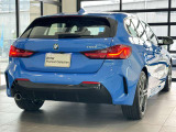 BMWのメカニックによる、100項目の納車前点検エンジン、ミッション、マフラー、電気系統やコンピュータなどを詳細に点検します。交換基準の部品があれば、純正部品を使用し整備した後にお客様にお渡しします。