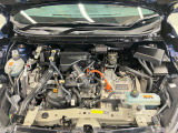 エンジンルームもクリーニング済みできれいですよ。日産の整備士がしっかりと丁寧に点検していますので安心してお乗りいただけます