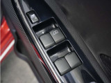 ◆パワーウィンドウスイッチ◆運転席から全席の窓の開閉操作を行うことが出来いつでも換気ができます!