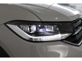 LEDヘッドライト+LEDテールランプ付き。高い視認性を確保しながら、消費電力の少なさと長寿命を実現させた次世代のライトです。