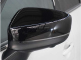 【ドアミラーウインカー】格好良さだけではなく対向車両からの視認性もよく安全に走行する為の安全装備のひとつです。