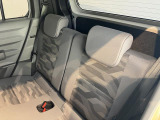 より多くの一般の方へ車を届けれればと思っておりますので同業者様への販売は極力控えさせて頂いております。ご了承下さい。