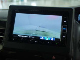 ◆バックカメラ◆リバースにするだけで映ります、後方の安全確認や、狭い駐車場での車庫入れ、雨の日や夜間など視界の悪い時に便利です!安全にバックする為には欠かせない装備です。