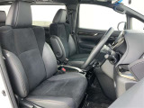 見通しのよいすっきりとした視界で、誰でも運転しやすいです。運転のしやすさは疲れにくさにも繋がりますよ♪