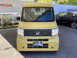 お客様に安全で快適なカーライフをお送りいただくために、中古車にも高いレベルの品質基準を設け、その基準に従って、全ての中古車について納車前整備を実施しています。