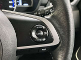 ステアリング右側のスイッチになります。全車追従機能付きクルーズコントロールが付いているので長距離運転も快適に運転できます。