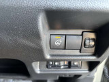 運転席・助手席はシートヒーター付き。ハンドルヒーターも装着。