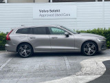 認定中古車以外の車にも走行無制限の安心保証(有償)をご用意。保証内容も充実はもちろん、無料点検&オイル交換や、年中無休の全国・24時間ロードサービスも付帯されておりますのでご安心下さい。