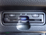 ■【ETC車載器】が装備されています。セットアップをしてお渡しとなり、ETCカードを差し込むだけで高速道路の利用が可能です。