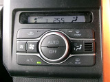 使いやすいオートエアコンです。