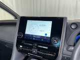 ディスプレイオーディオを装備。スマホとクルマをつなぐことで、これまでのナビに加えて、いろんなサービスが楽しめます。