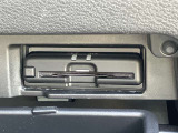 ETCで高速代の支払いもスムーズ!カードを持っていればご納車日当日からご利用いただけます。別途セットアップ料が必要です。