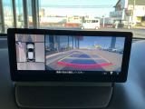 360度ビューモニターです。前後左右の安全を確認できます。