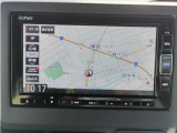 お出かけの際に安心のナビ付です☆バックカメラ機能で駐車もスムーズに行えます。