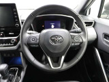 各操作スイッチなどもハンドルから手を放すことなく操作可能で安全運転に支援いたします!