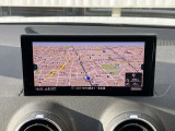 MMIナビゲーション搭載 地図データ最新版にアップデート後ご納車させていただきますのでご安心くださいませ。