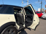 【幅広く対応】当店では展示車以外にも欧州コンパクトカーからセダン・SUV・国産車全般まで幅広く対応いたします。