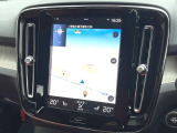 【9インチタッチスクリーン純正HDDナビ】「Apple Car Play」「Android Auto」対応のボルボ先進ナビゲーション「SENSUS」。最新地図データへ無料更新してお渡しします。