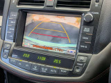 後方の安全確認をしっかりサポートしてくれるバックモニター画面です。駐車や車庫入れも安心して行えます。