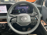 日産プロパイロット付きです!高速道路の運転で疲れが軽減できます!さらにハンドルを握っているだけでハンドル操作を支援してくれます!