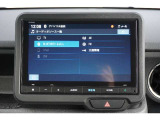 停車中は、TVやDVDの視聴も可能です♪また、Bluetooth接続でスマホの音楽も楽しめます♪
