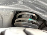 お車を安心してお乗りいただく為には、足回りの定期点検が欠かせません。サービスサポート(有償保証)では無料点検もご提供しており、安心のカーライフをお過ごしいただけるサポート体制が整っています。