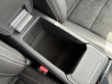 時間や距離などの都合で実車をご覧になれないお客様には、私共がお客様の目の代わりとなり、お車を確認させて頂きます。詳細に写真を撮影しメールにてお送りさせていただきます。お気軽にお申し付け下さい。