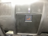 車とマツダがネットワークでつながり、24時間365日様々な場面でお客様のカーライフをサポートするサービスです。事故や急病などのもしもの際はオペレーターとつながり迅速に対応します!