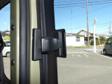 後部座席窓ガラス