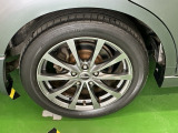 他社製アルミホイールです。足元が引き立つので、車全体のイメージがアップしますよ!