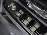 ◆パワーウィンドウスイッチ◆運転席から全席の窓の開閉操作を行うことが出来いつでも換気ができます!