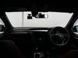 見通しのよいすっきりとした視界で、誰でも運転しやすいです。運転のしやすさは疲れにくさにも繋がりますよ♪