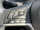 ステアリングスイッチ搭載!ハンドルひとつで手を離さなくても運転中視線をそらさなくても操作が出来て便利です