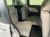 お客様にぴったりなおクルマをお選びいただけますように様々な展示車をご用意致しております!ダイハツの軽自動車だけではなく、他メーカー車やコンパクトカー・ミニバンなども数多く取り揃えております!
