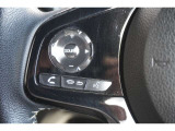ステアリングスイッチ付きなので、運転中も安全に手元でオーディオの操作ができます!