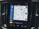 【9インチタッチスクリーン純正HDDナビ】「Apple Car Play」「Android Auto」対応のボルボ先進ナビゲーション「SENSUS」。最新地図データへ無料更新してお渡しします。