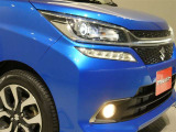 U-Carの販売だけでなく自動車保険、携帯電話の販売も行っております。