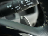 ◆パドルシフト装備◆オートマチック車でもミッション車のようなフィーリングを楽しめます。エンジンブレーキを使いたい時に役立ちます。