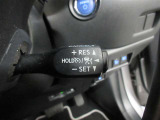 高速道路での運転をアシストするクルーズコントロール付。