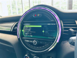 ◆LIBERALAは、輸入車選びの新たなスタイルを提案するインポート・セレクト・ブランドです。オーナー様となる方がクルマから直接感じる感性を第一にした、最良の一台との出会いをコーディネートいたします。