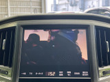 停車中にテレビ番組を視聴でき、待ち時間を車内で過ごす際にも活用できます。画面表示で番組を楽しめる装備を備えており、休憩中などのひとときをより快適に演出します。