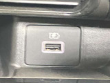 【USB電源ソケット】バッテリーが少なくなっても大丈夫!携帯やゲーム機などUSBにつないで車内で充電ができます!