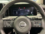 手元でナビの音量調整等が出来るのでナビの操作によるわき見運転を防止することが出来ます。