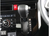 滑らかな走りと低燃費を実現するCVT!