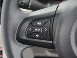 ◆オーディオリモコンスイッチ◆視点をそらすことなく、ボリューム調整・オーディオソース切替・選曲の操作が可能に。安全運転にひと役買います♪