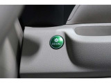 ECONボタンで低燃費モードに☆☆☆ECONスイッチを上手に使ってエコドライブ♪♪環境にもお財布にも優しい装備です☆☆☆