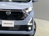 【ハイビームアシスト】暗い道も対向車のライトや周辺の明るさに合わせてハイビームとロービームを自動切り替え★