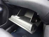 【収納】車検証やティッシュBOXいろいろすっきり収納できて便利です!