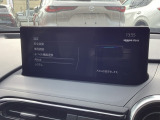 Apple Carplay・Android Auto対応!マツダ コネクト(コマンダーコントロール)でスマートフォンを操作して、通話、音楽を聴いたり、マップで目的地を調べることができます