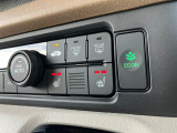 冷えが気になる方にもうれしい、運転席&助手席シートヒーター。